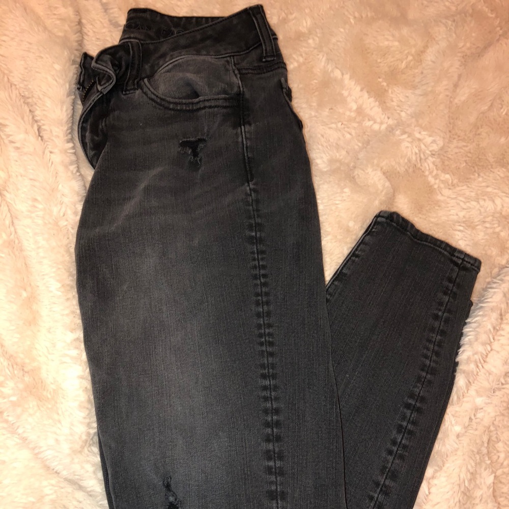 Black stretchy skinny jeans